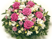 Funeral Pink & White Rose Posy – TR13PSYSF02
