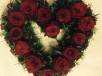 Red Rose Open Heart - HEA35