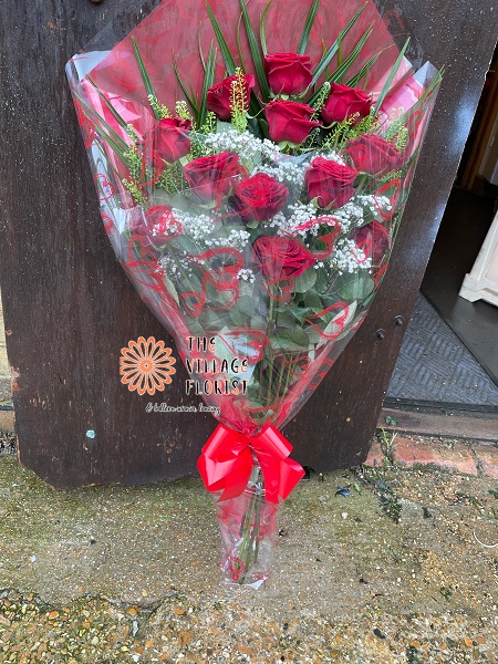 12 Red Rose Bouquet - Image 3